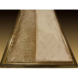 Gold cloth decorated / plain